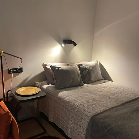 The Perfect , We Accept Travelers Only Apartment