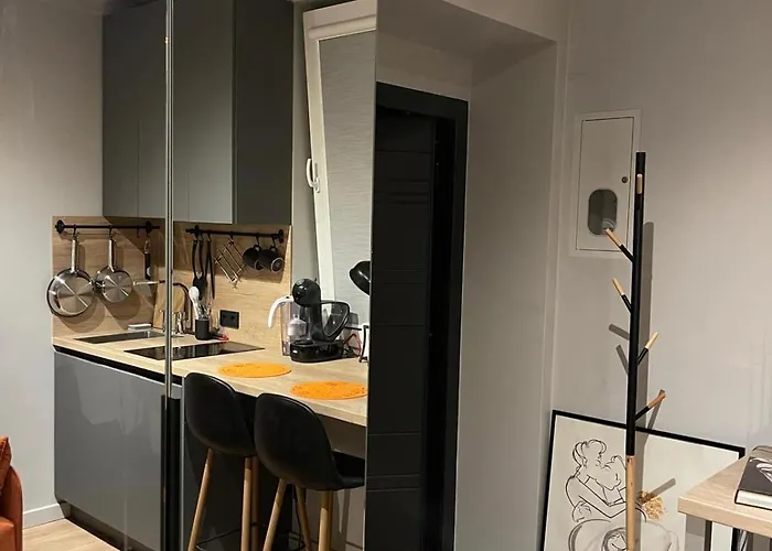 The Perfect , We Accept Travelers Only Dzīvoklis *