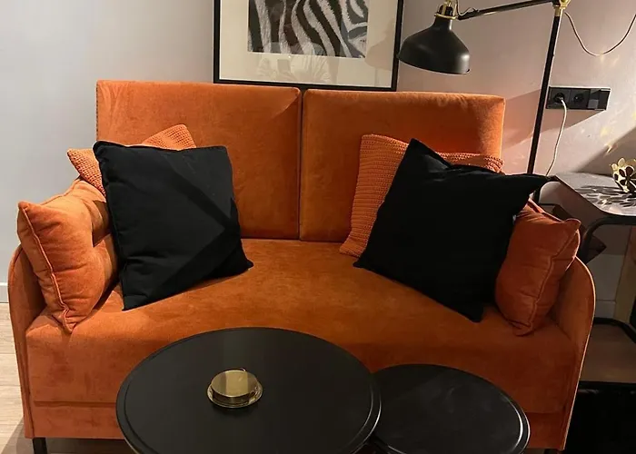 The Perfect , We Accept Travelers Only Dzīvoklis